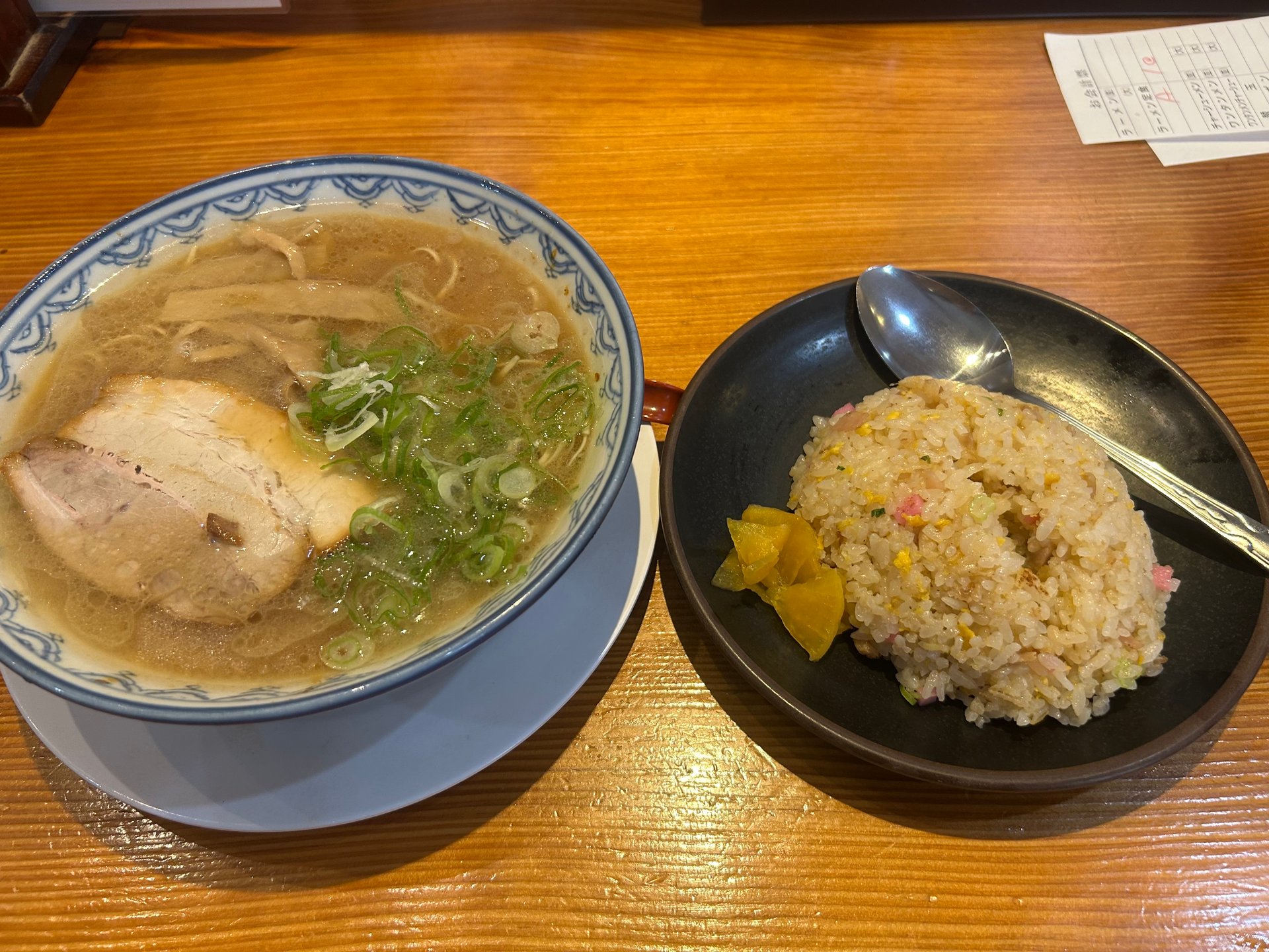 元祖赤のれん 節ちゃんラーメン